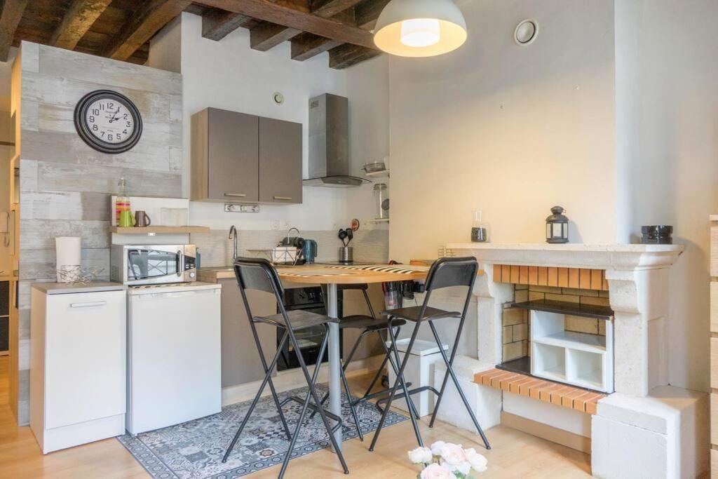 T2 Donremy Appartement Orléans Buitenkant foto